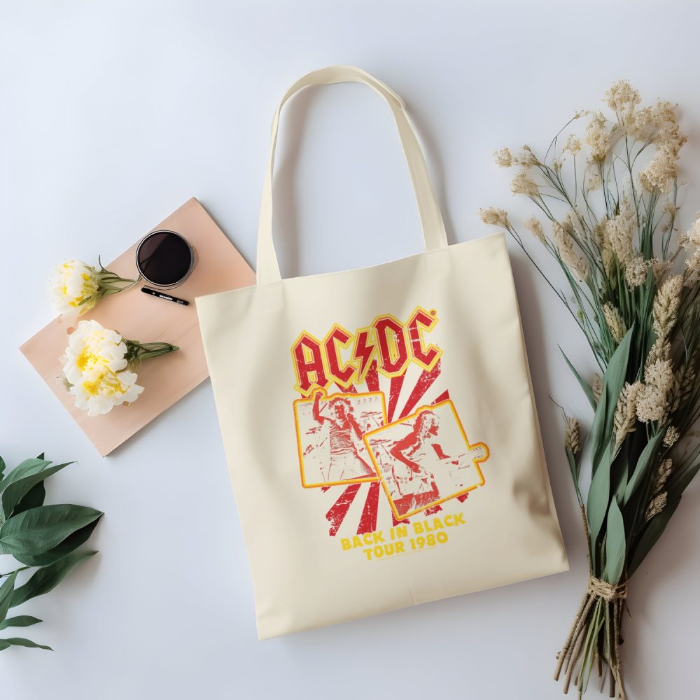 Tote bag coton bio ACDC avec un design de ACDC Back in Black Tour 1980