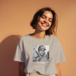 T-shirt oversize coton bio Femme Ice Cube avec un design de Ice Cube Peace n&b