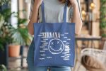 Tote bag coton bio Nirvana avec un design de Nirvana Negative Creep blanc