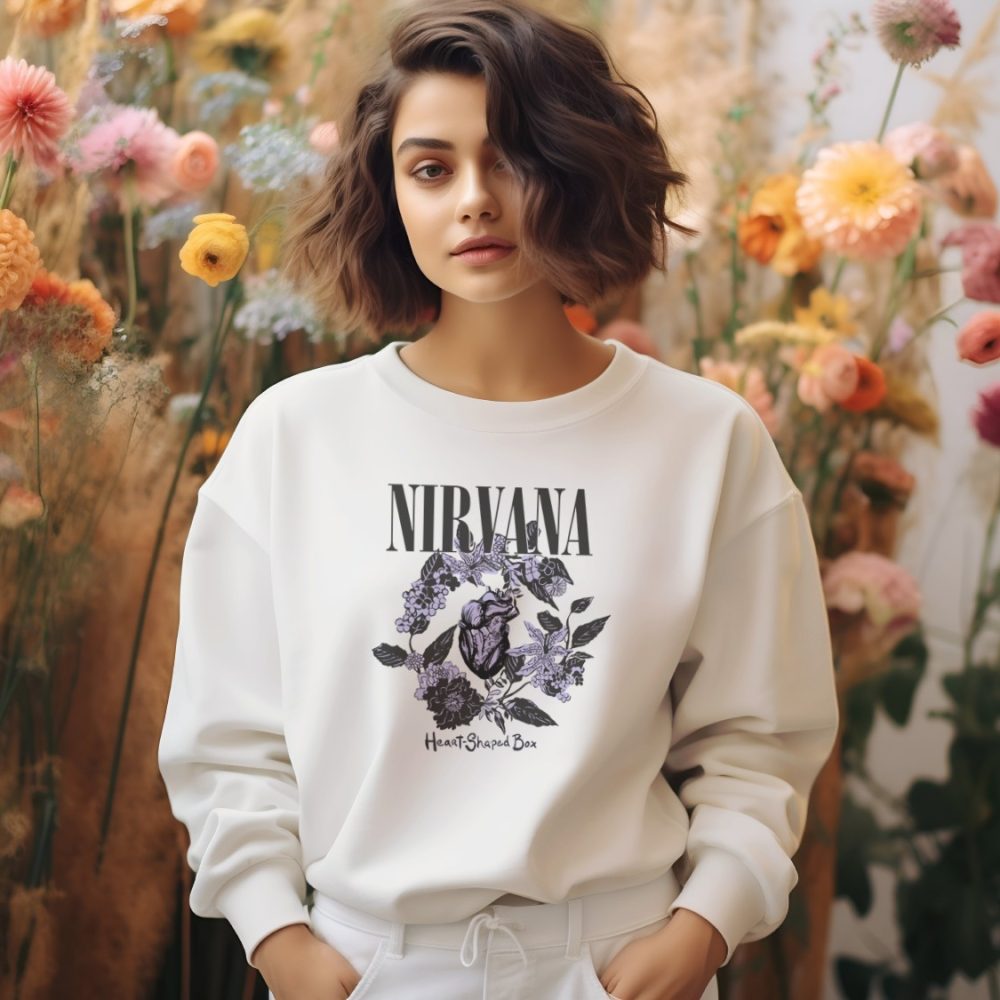 Sweat oversize coton bio Femme Nirvana avec un design de Nirvana Heart-Shaped Box