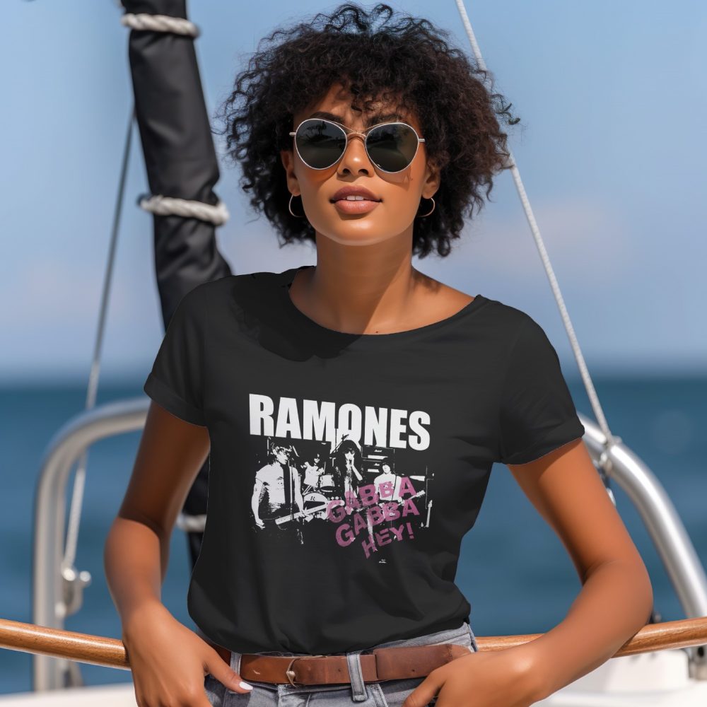 T-shirt Femme Ramones avec un design de Ramones Gabba Gabba Hey