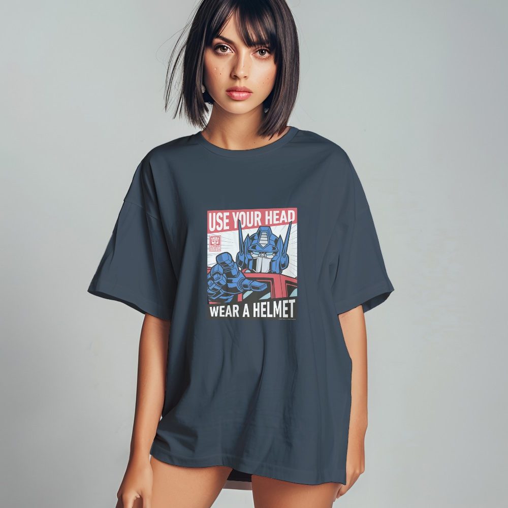 T-shirt oversize coton bio Femme Transformers avec un design de Transformers Wear A Helmet