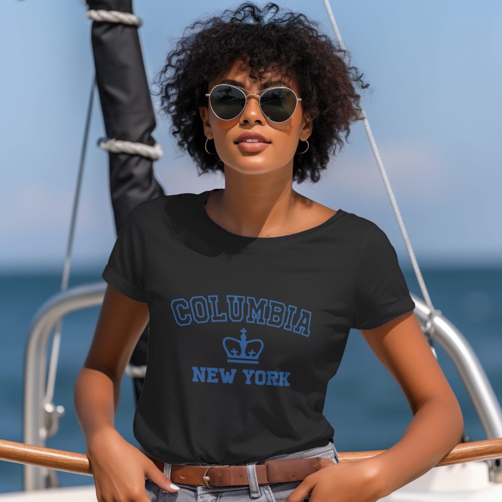 T-shirt Femme Columbia avec un design de Columbia New York bleu navy
