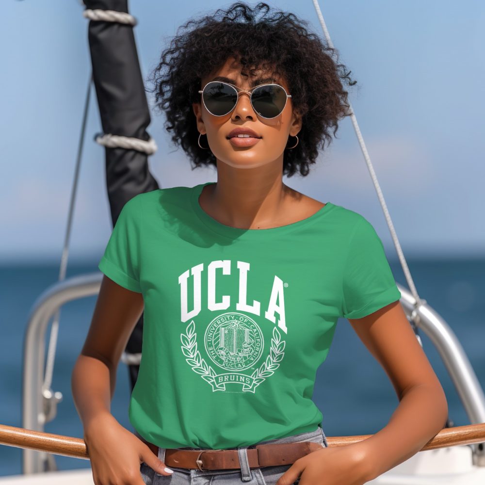 T-shirt Femme UCLA avec un design de UCLA Écusson blanc