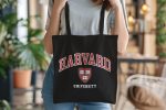 Tote bag coton bio Harvard avec un design de Harvard Arc Écusson University blanc