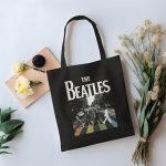 Tote bag coton bio The Beatles avec un design de The Beatles Crossing Road color