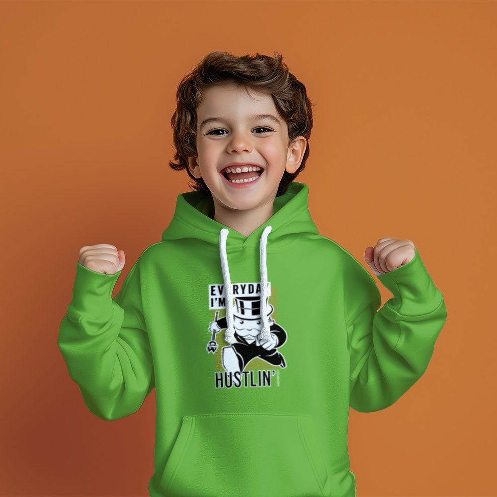 Pull à capuche Enfant Monopoly avec un design de Monopoly Everyday I'm Hustlin' blanc