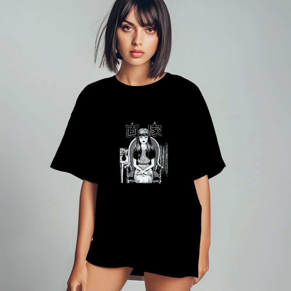 T-shirt oversize coton bio Femme Junji Ito Collection avec un design de Junji Ito Collection Woman