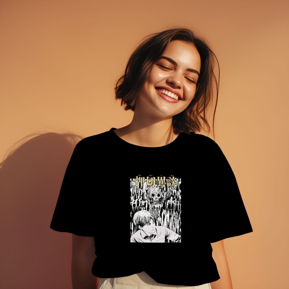 T-shirt oversize coton bio Femme Junji Ito Collection avec un design de Junji Ito Collection Hallucinations