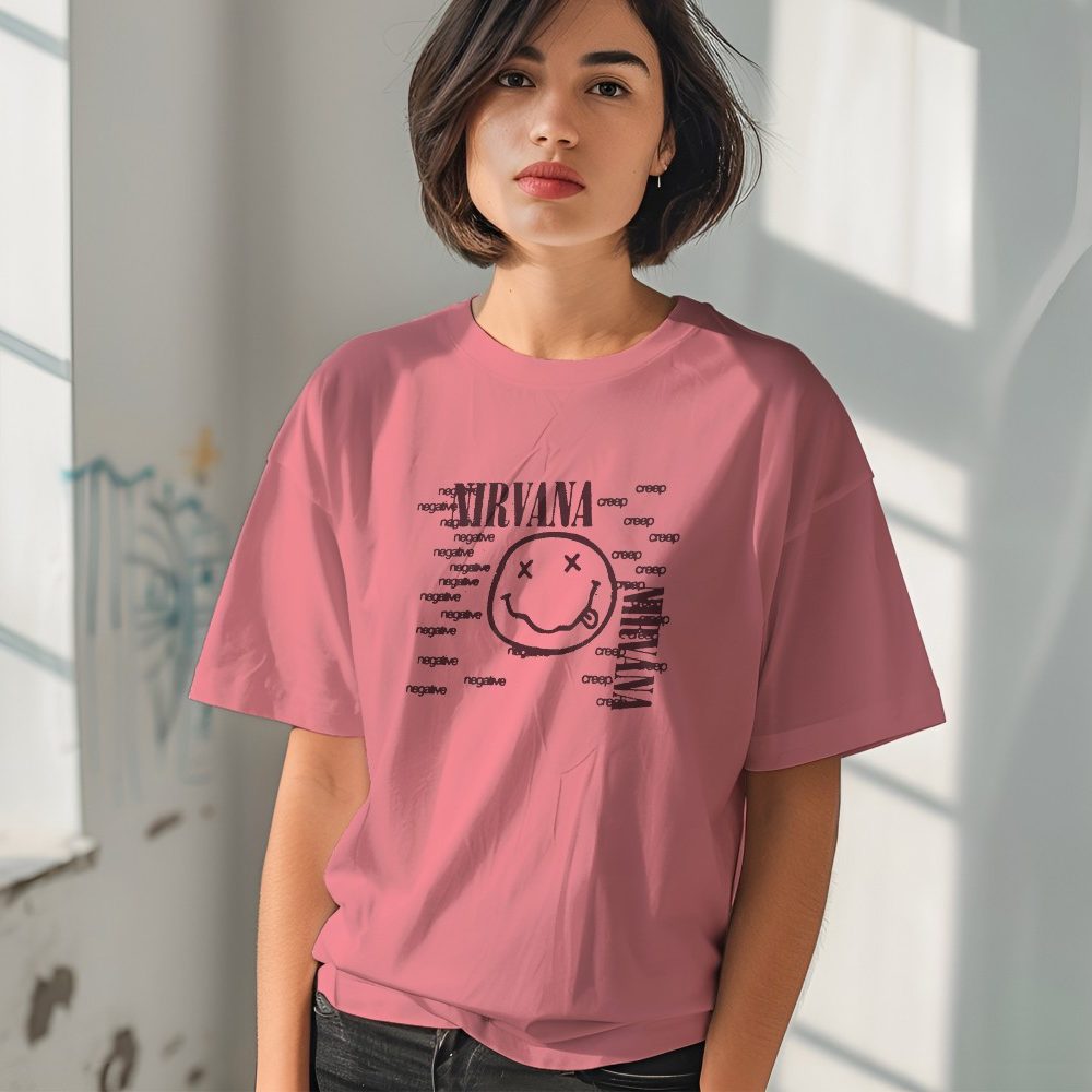 T-shirt oversize coton bio Femme Nirvana avec un design de Nirvana Negative Creep bordeaux