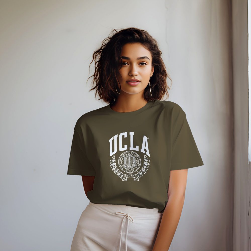 T-shirt oversize coton bio Femme UCLA avec un design de UCLA Écusson blanc