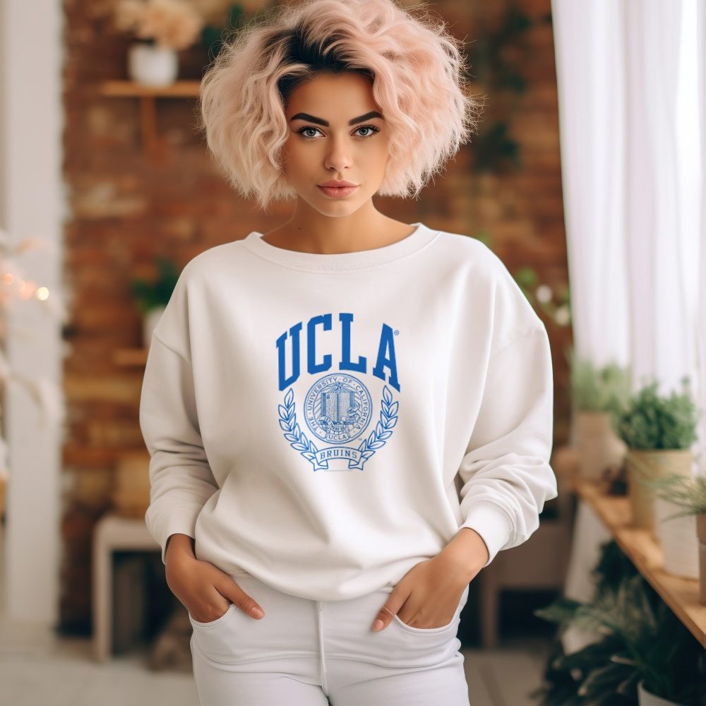 Sweat oversize coton bio Femme UCLA avec un design de UCLA Écusson bleu
