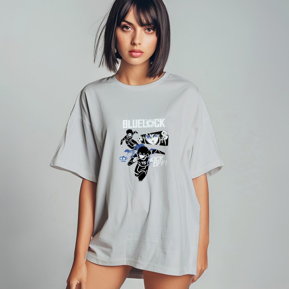 T-shirt oversize coton bio Femme Bluelock avec un design de Bluelock Kick Off blanc