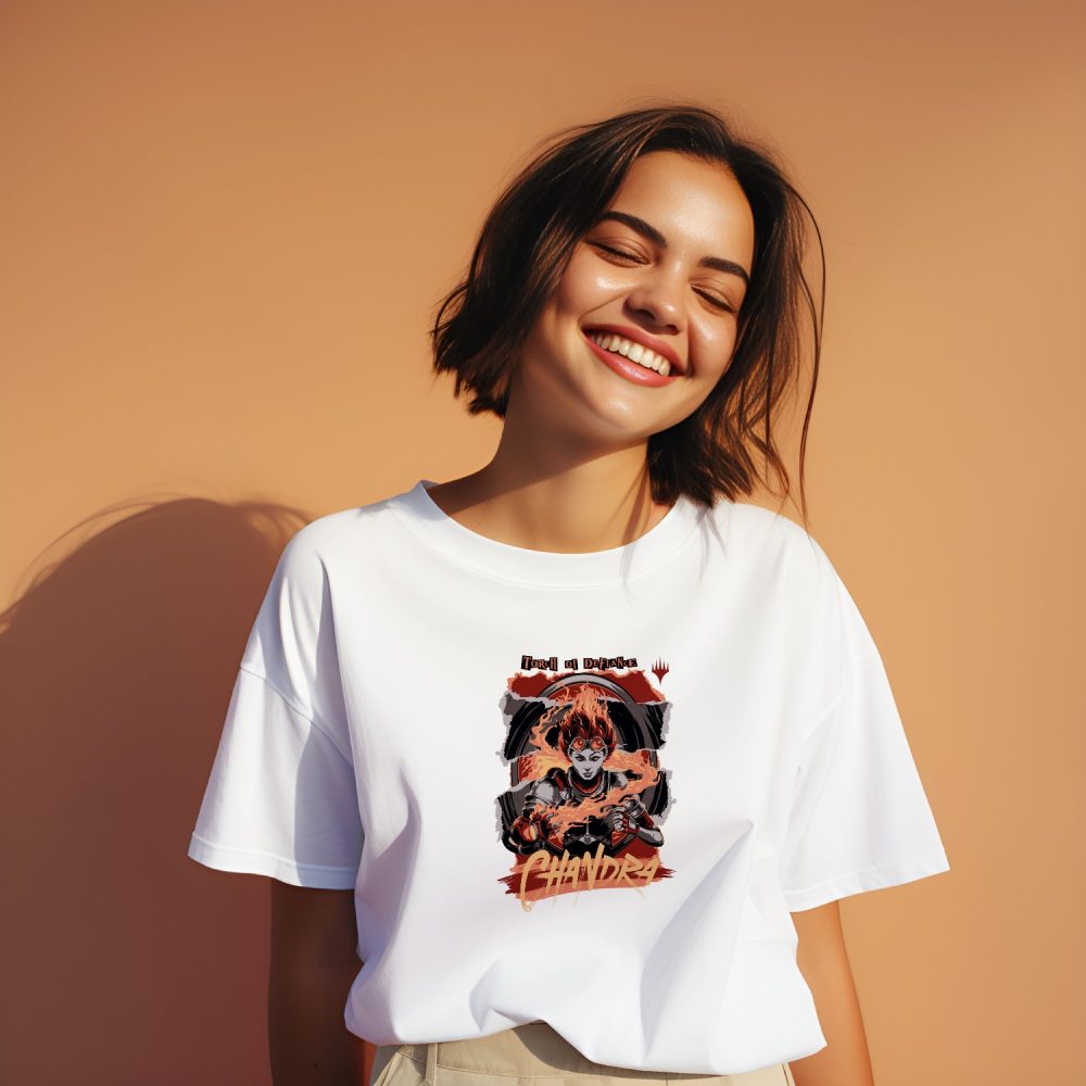 T-shirt oversize coton bio Femme Magic The Gathering avec un design de MTG Chandra