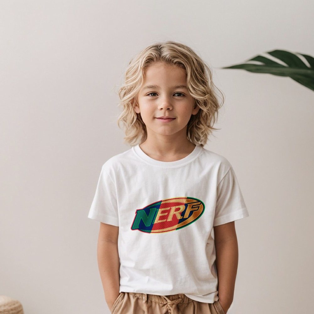 T-shirt Enfant Nerf avec un design de Nerf Couture