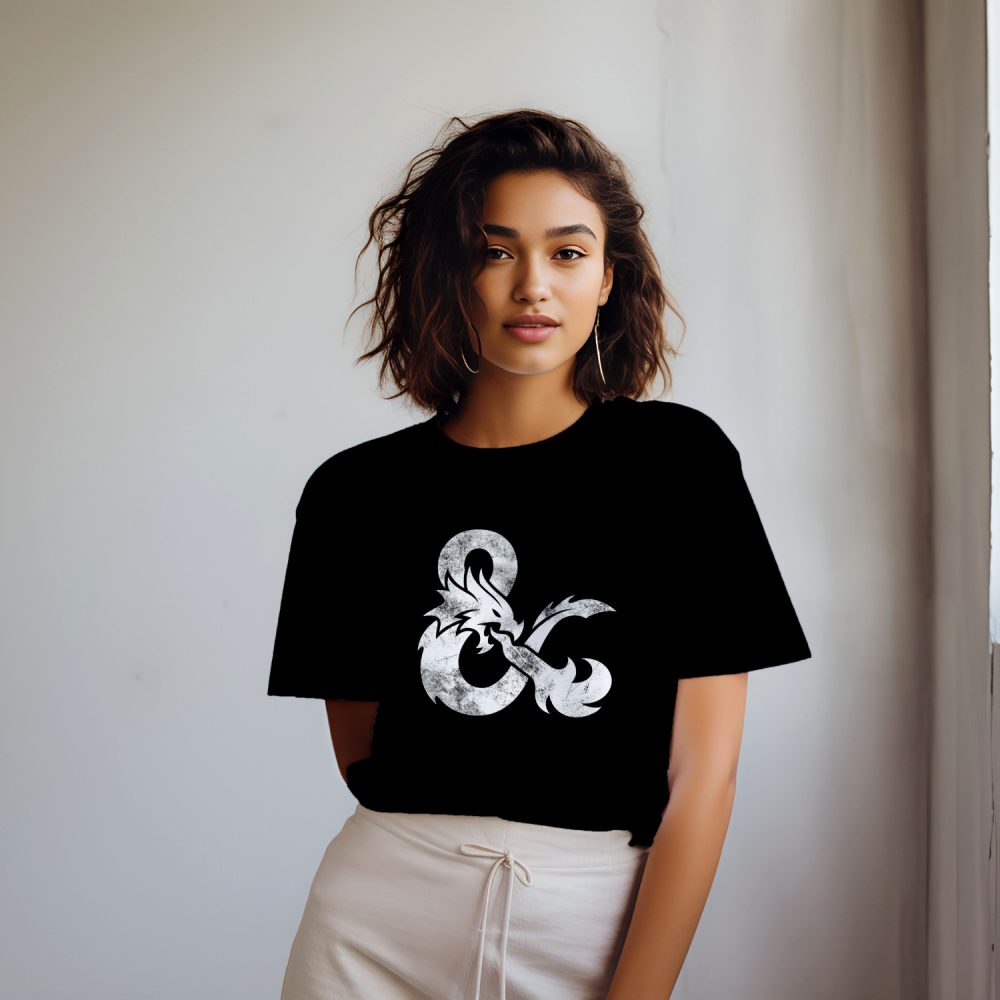 T-shirt oversize coton bio Femme Dungeons & Dragons avec un design de D&D Sigle blanc
