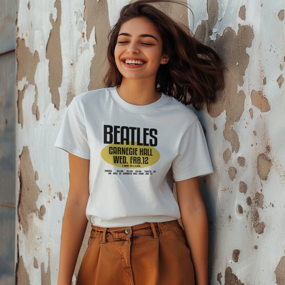 T-shirt Femme The Beatles avec un design de The Beatles Carnegie Hall jaune