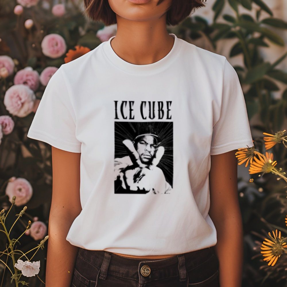 T-shirt Femme Ice Cube avec un design de Ice Cube Peace noir