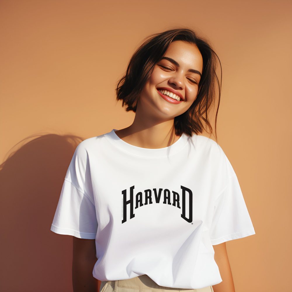 T-shirt oversize coton bio Femme Harvard avec un design de Harvard Arc noir
