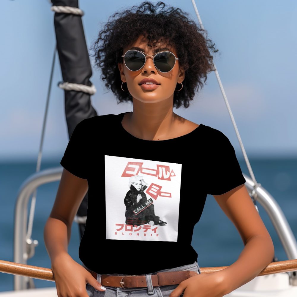 T-shirt Femme Blondie avec un design de Blondie Call Me Asian