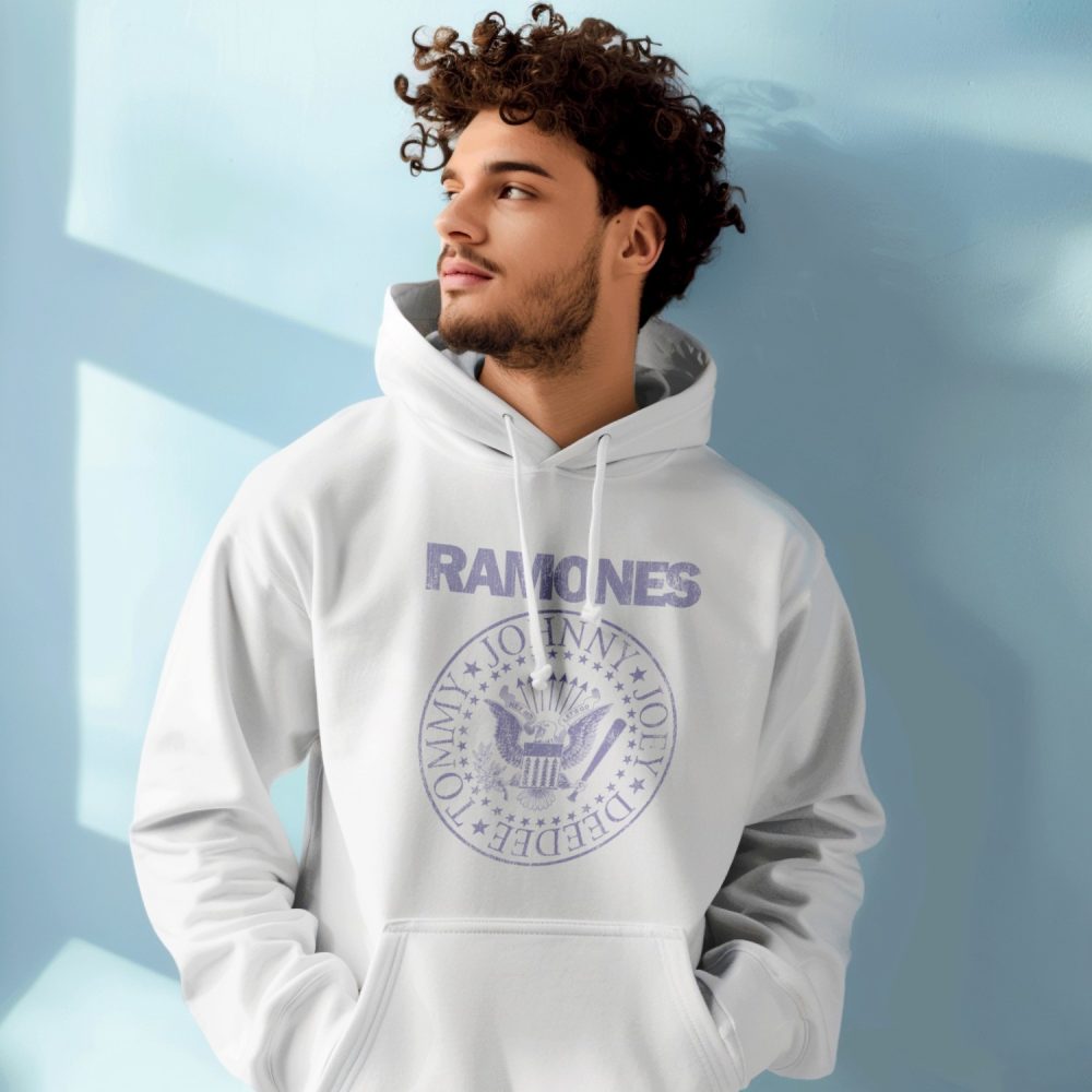 Sweat-shirt à capuche homme Ramones avec un design de Ramones Names lilas