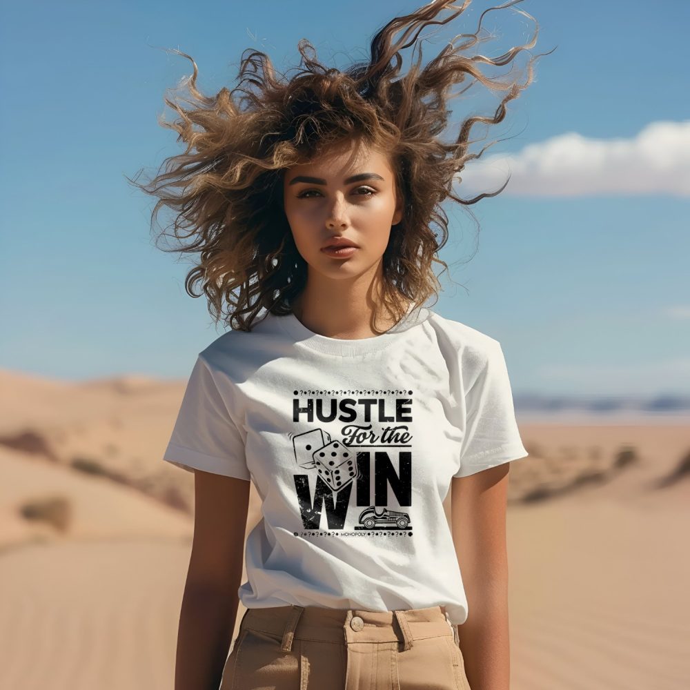 T-shirt Femme Monopoly avec un design de Monopoly Monopoly Hustle For The Win noir