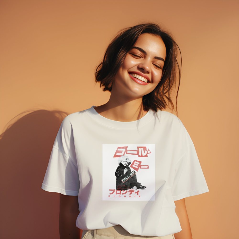 T-shirt oversize coton bio femme Femmes avec un design de Blondie Call Me Asian
