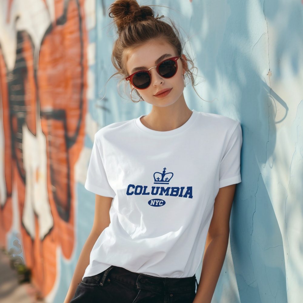 T-shirt femme Columbia avec un design de Columbia NYC bleu