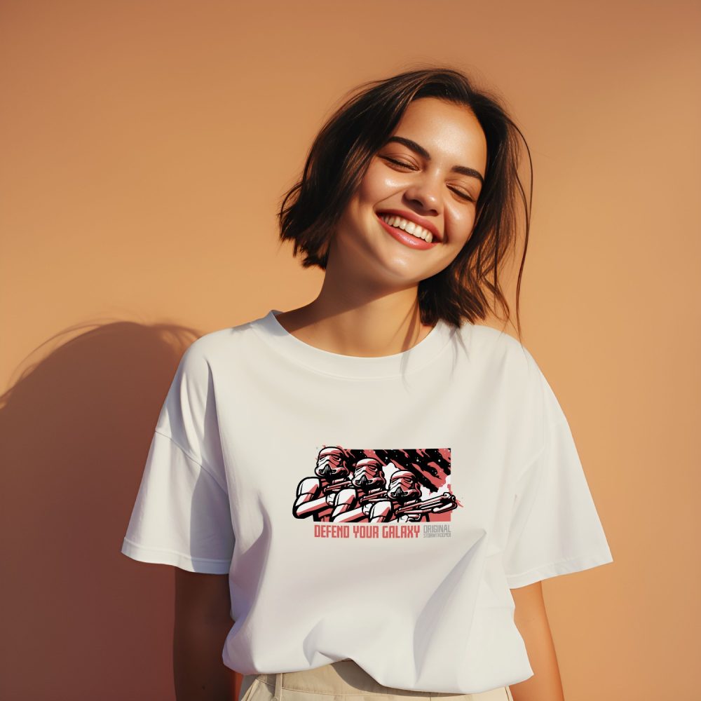 T-shirt bio oversize Femme Original Stormtrooper avec un design de Original Stormtrooper Defend Your Galaxy