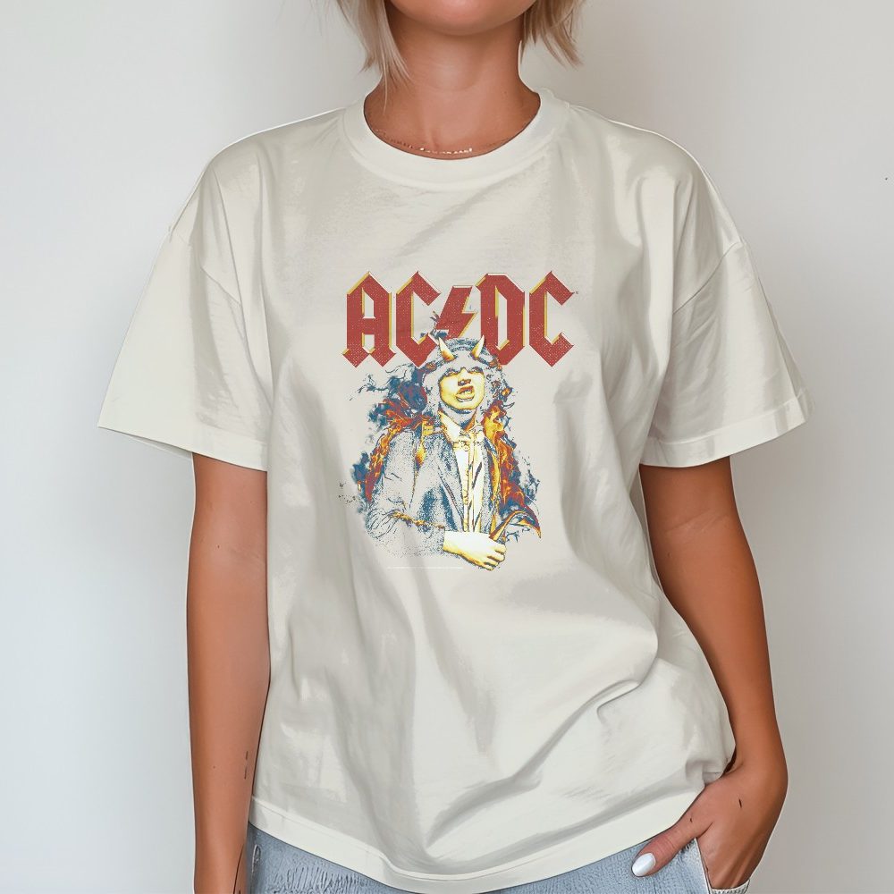 T-shirt oversize coton bio femme ACDC avec un design de ACDC Flamme clair