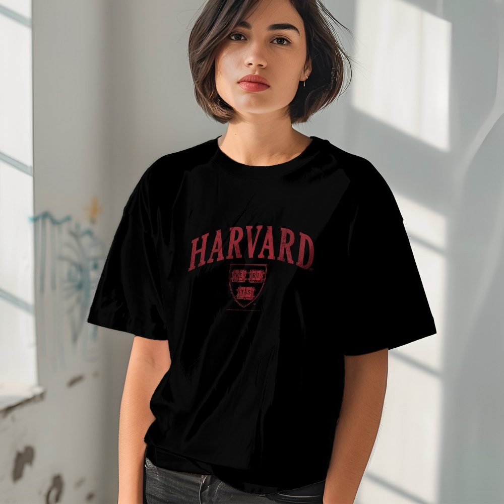 T-shirt oversize coton bio Femme Harvard avec un design de Harvard Arc Écusson Used rouge