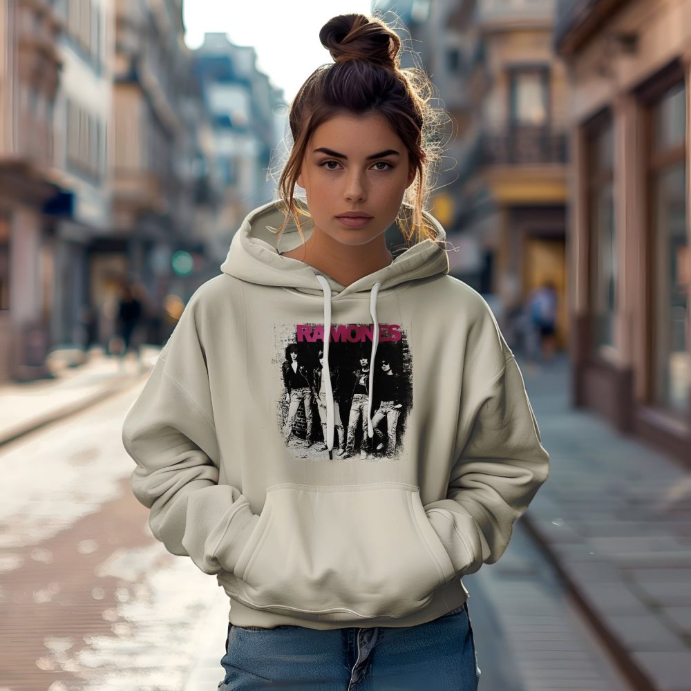 Sweat-shirt à capuche femme Ramones avec un design de Ramones Groupe noir