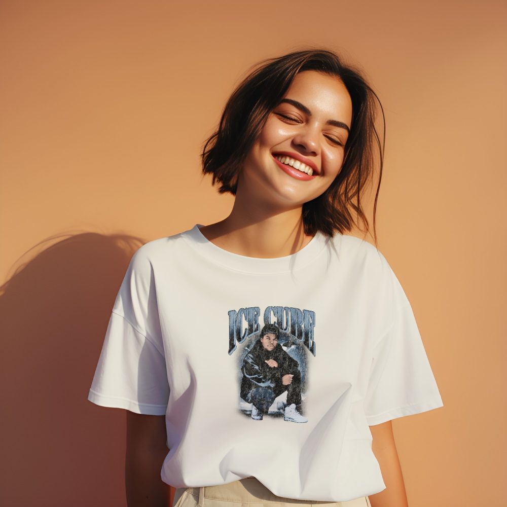 T-shirt bio oversize Femme Ice Cube avec un design de Ice Cube Vintage