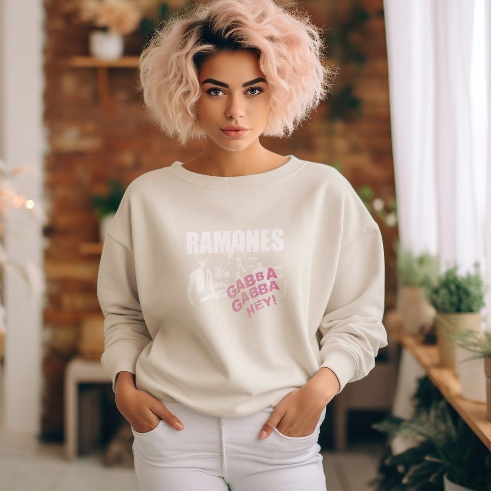 Sweat oversize coton bio Femme Ramones avec un design de Ramones Gabba Gabba Hey