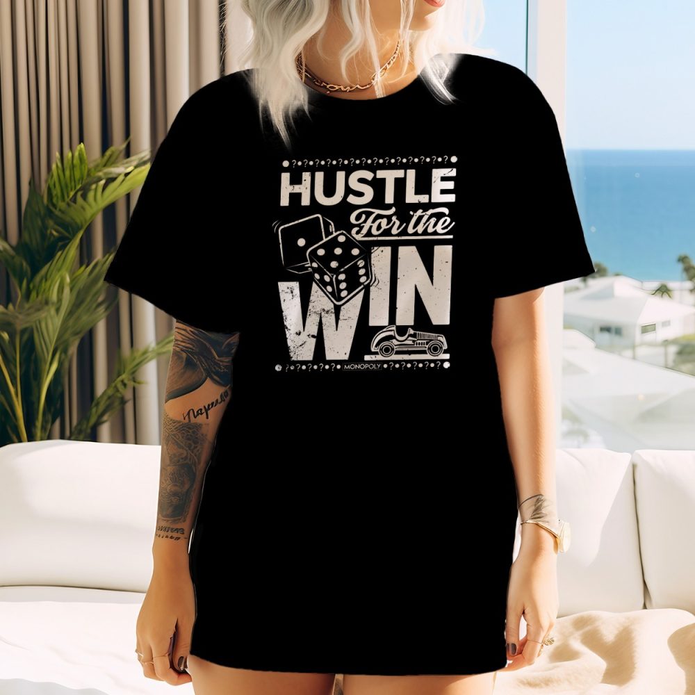 T-shirt oversize coton bio Femme Monopoly avec un design de Monopoly Hustle For The Win blanc