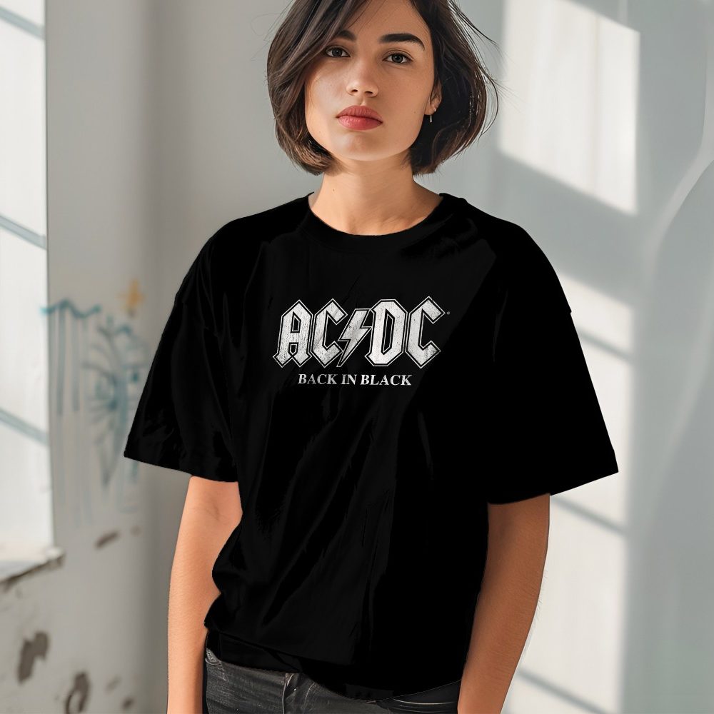 T-shirt bio oversize Femme ACDC avec un design de ACDC Black in Back