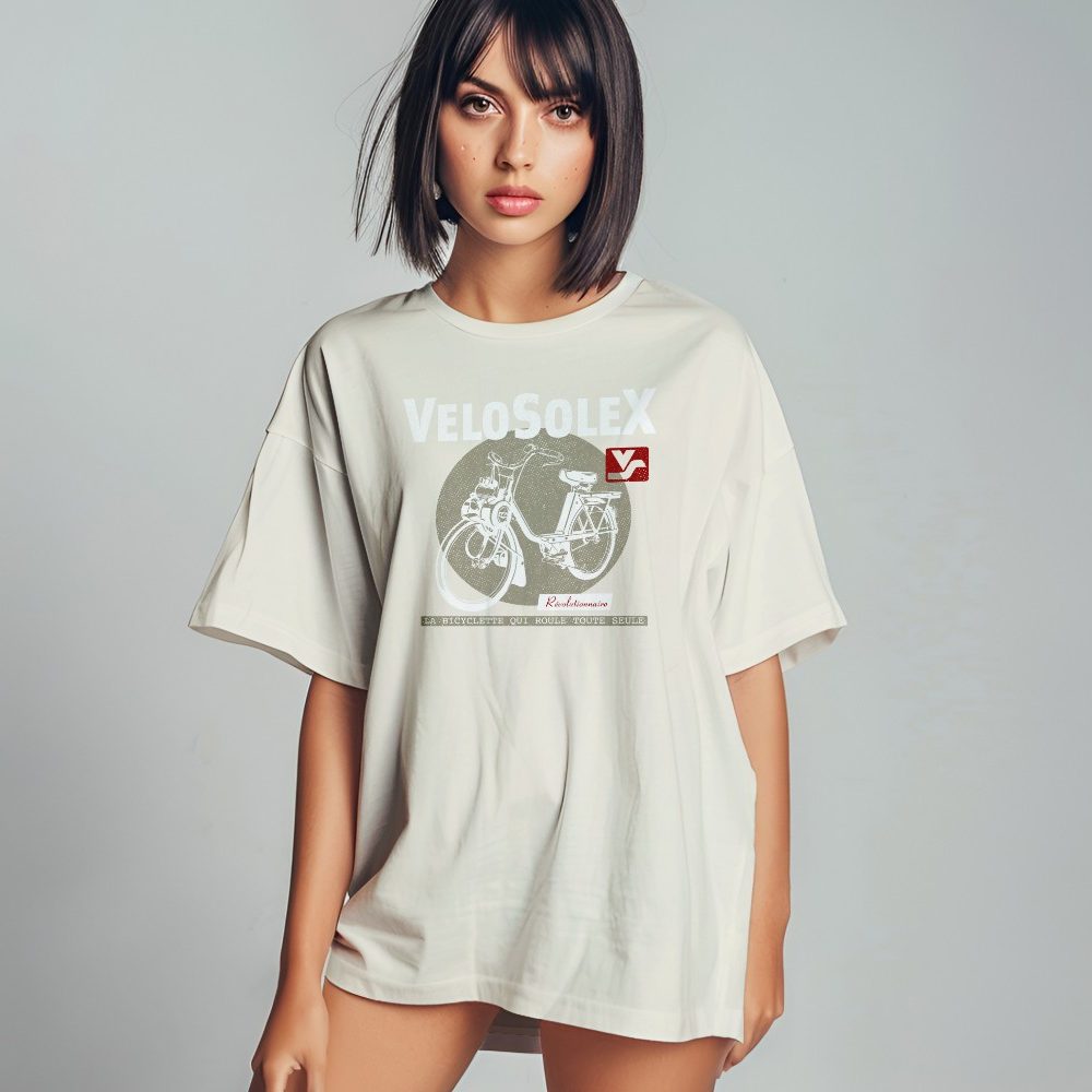 T-shirt bio oversize Femme Solex avec un design de Solex Révolutionnaire taupe