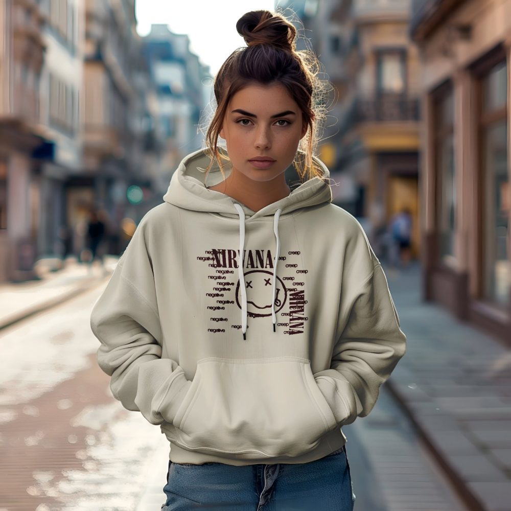 Sweat-shirt à capuche femme Nirvana avec un design de Nirvana Negative Creep bordeaux