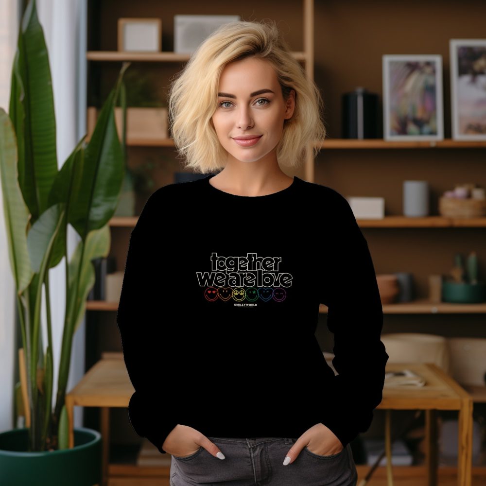 Sweat oversize coton bio Femme Smiley World avec un design de Smiley World Together We Are Love blanc