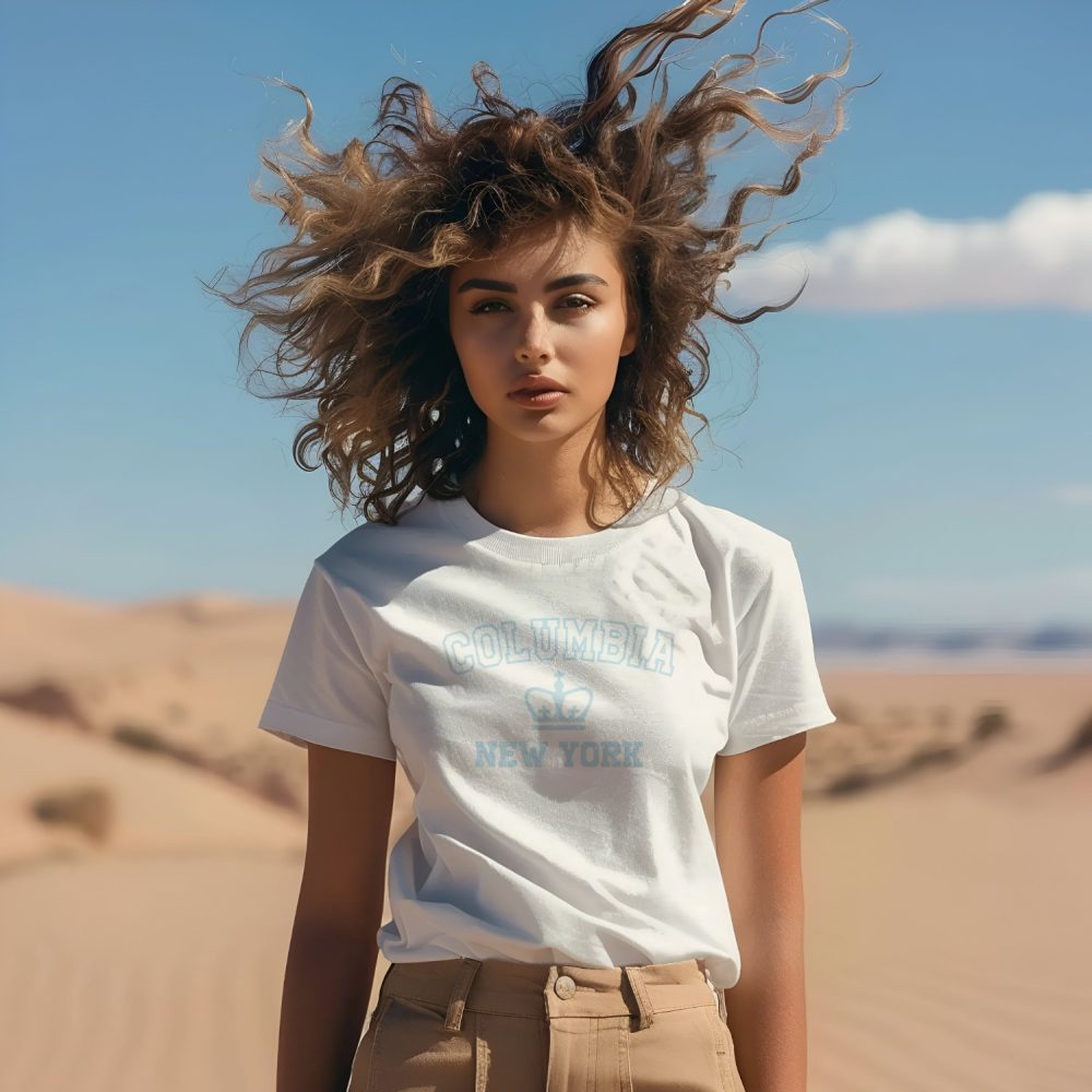 T-shirt Femme Columbia avec un design de Columbia New York bleu ciel