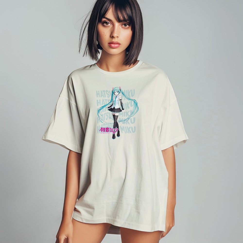 T-shirt bio oversize Femme Hatsune Miku avec un design de Hatsune Miku Text