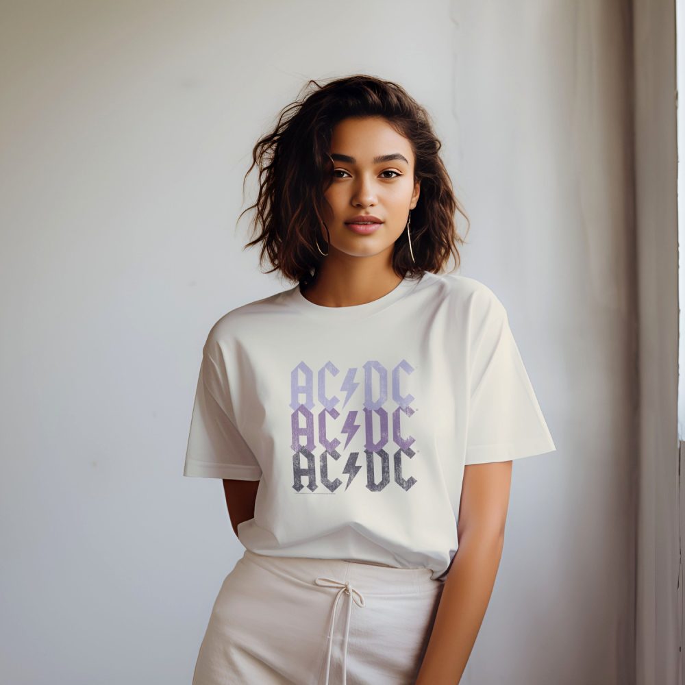 T-shirt oversize coton bio femme ACDC avec un design de ACDC violet