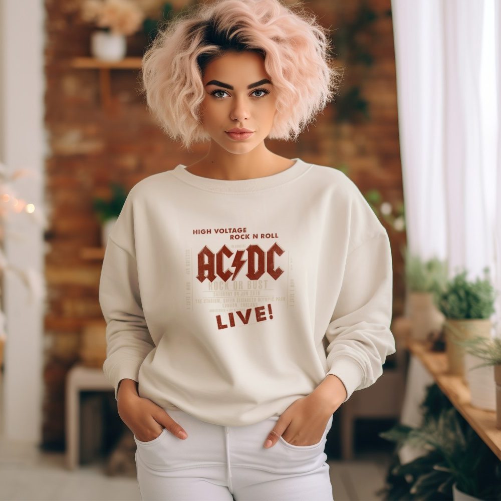 Sweat oversize coton bio Femme ACDC avec un design de ACDC High Voltage Rock N Roll
