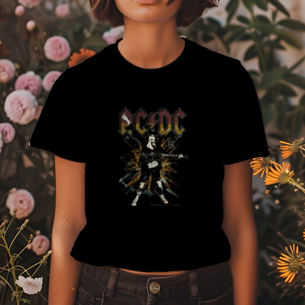 T-shirt femme ACDC avec un design de ACDC Rock clair
