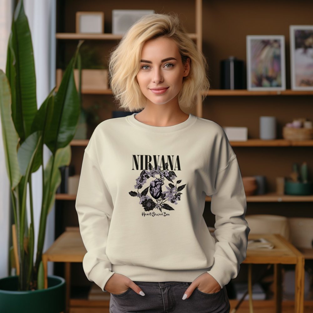 Sweat oversize coton bio Femme Nirvana avec un design de Nirvana Heart-Shaped Box