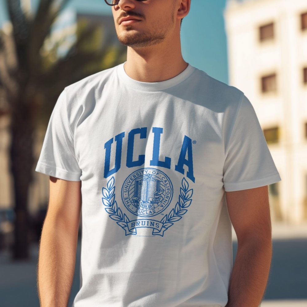 T-shirt Homme UCLA avec un design de UCLA Écusson bleu