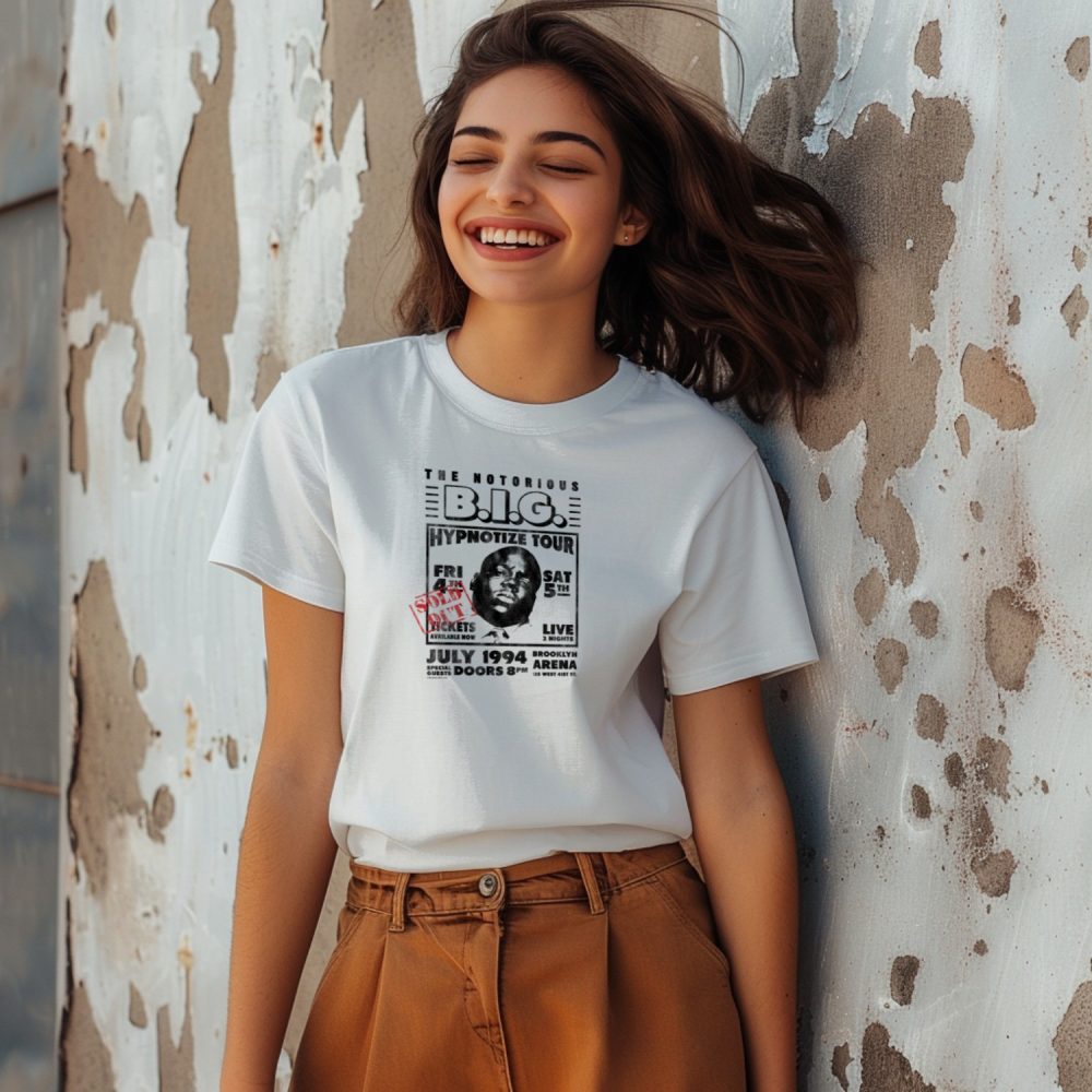T-shirt Femme The Notorious B.I.G. avec un design de The Notorious B.I.G. Hypnotize Tour noir