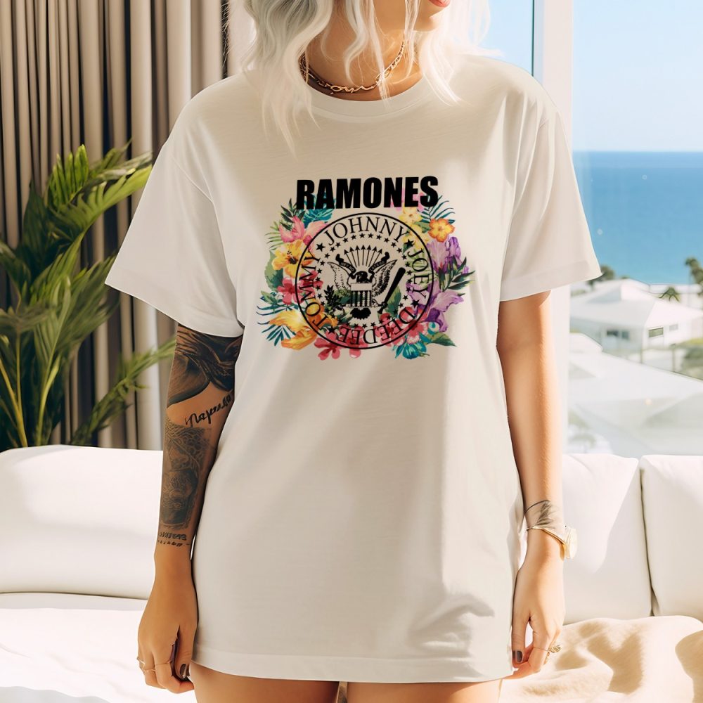 T-shirt bio oversize Femme Ramones avec un design de Ramones Flowers