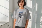 T-shirt oversize coton bio Femme Bluelock avec un design de Bluelock Kick Off bleu et blanc